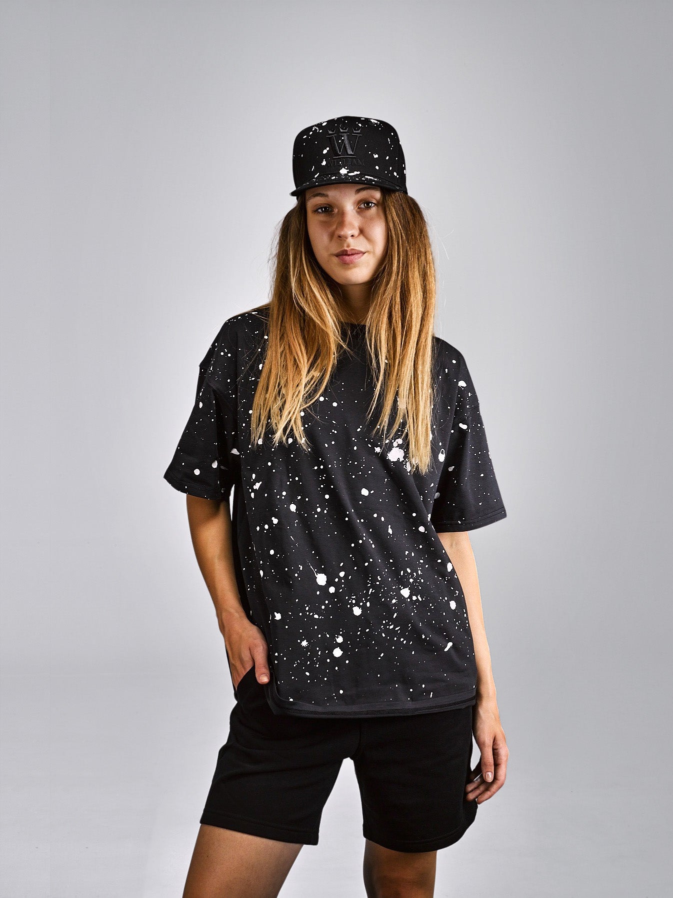 WILLIAM T-Shirt Black Drop - White