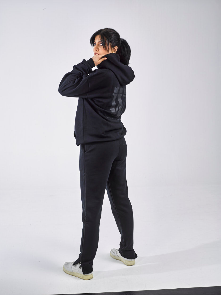 WILLIAM TRACKSUIT BLACK LIMITED EDITION